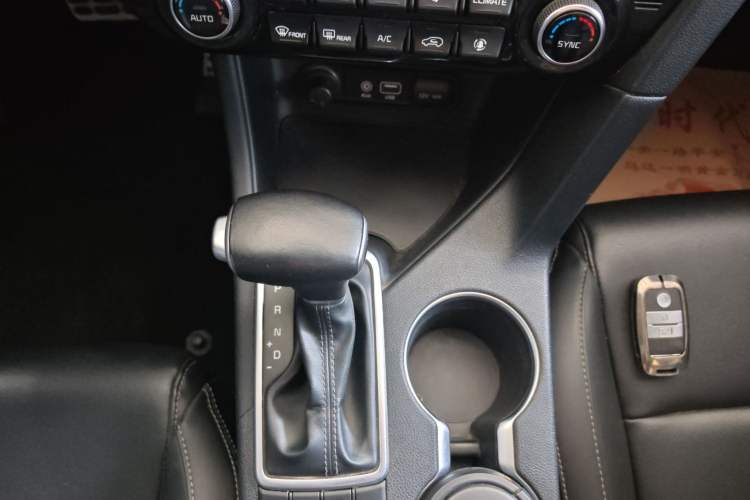 Used Kia KX5 2016 1.6T Automatic Two-Wheel Drive DLX
