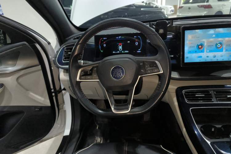 Used BYD Qin PLUS 2023 Champion Edition DM-i 55KM Superior Model
