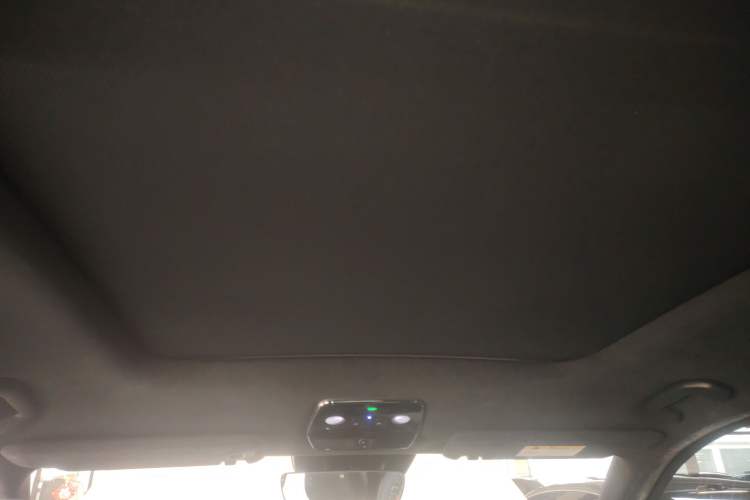 Used Nio ES8 2020 580 km Signature Edition 7-Seater Version
