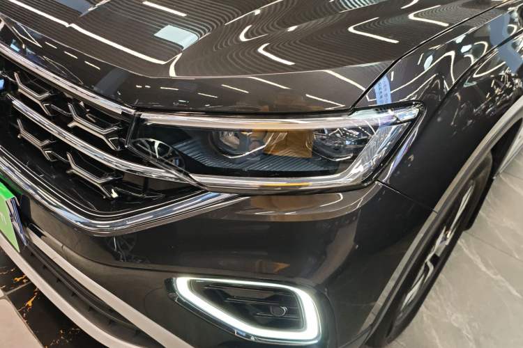 Used Volkswagen Tayron 2024 330TSI Two-Wheel Drive Luxury Plus Advanced Version
