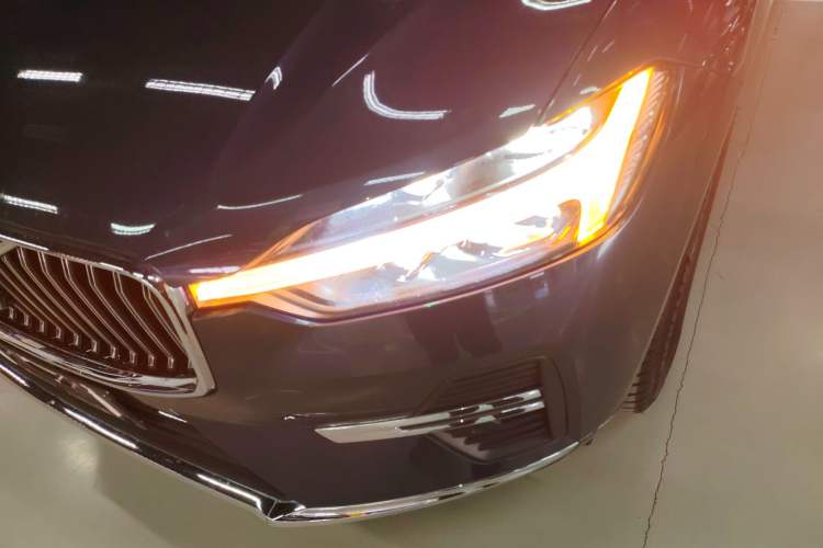 Used Volvo XC60 2024 B5 4x4 Smart Luxury Edition
