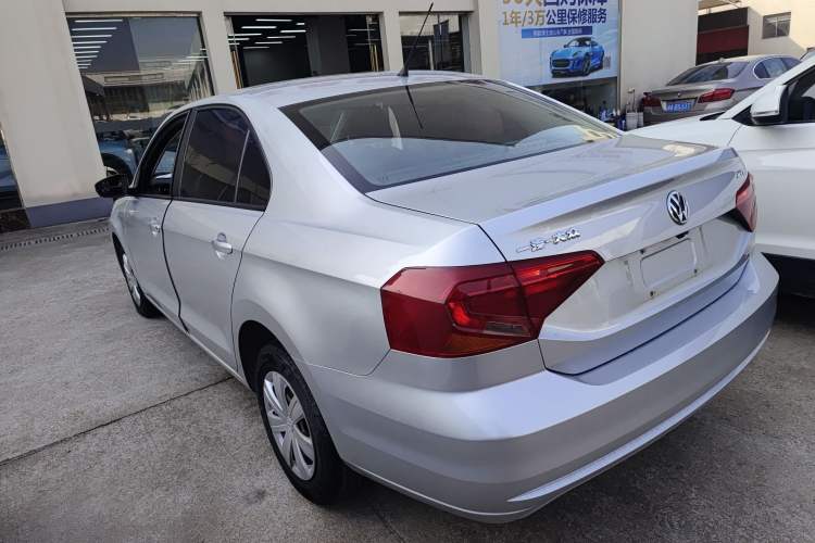 Used Volkswagen Jetta 2017 1.5L Automatic Fashion Model
