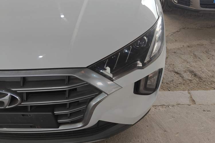 Used Hyundai Tucson 2019 280TGDi Dual-Clutch Two-Wheel Drive Fashion Edition China VI Standard
