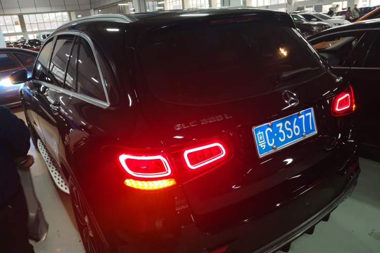 Used Mercedes-Benz GLC 2020 Facelift GLC 300 L 4MATIC Dynamic Edition