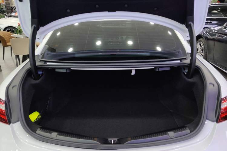 Used Mercedes-Benz E-Class (Import) 2023 E 260 Coupe
