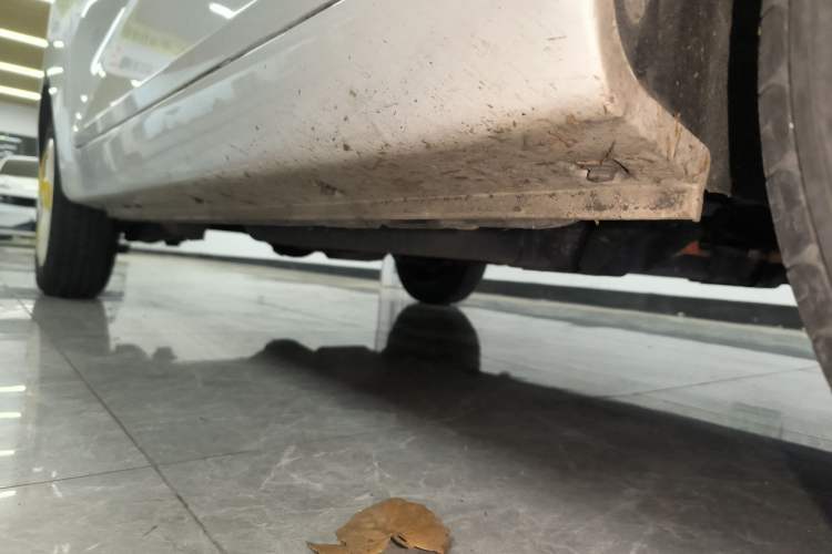 Used Chery QQ Ice Cream 2022 120km Conical Shape Lithium Iron Phosphate