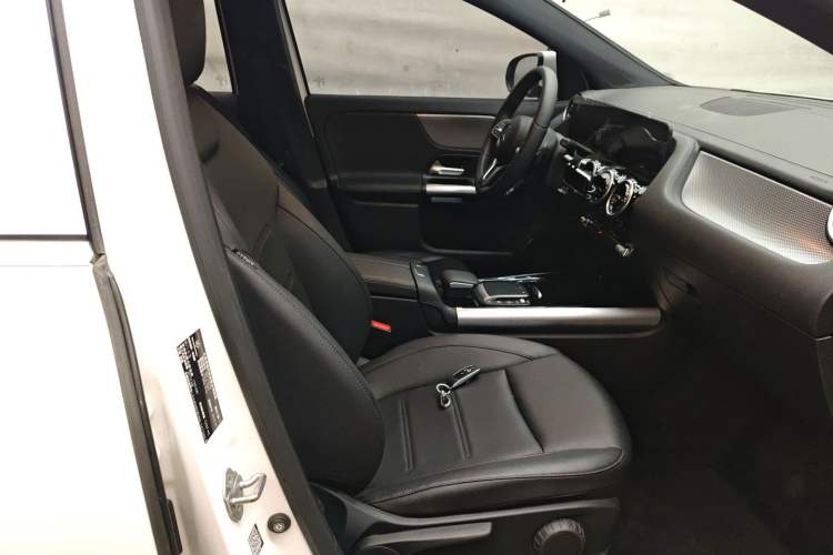 Used Mercedes-Benz GLA 2022 Second Facelift GLA 200