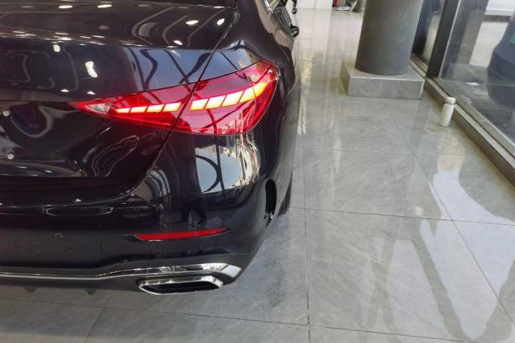 Used Mercedes-Benz C-Class 2024 Second Facelift C 260 L Sport Edition
