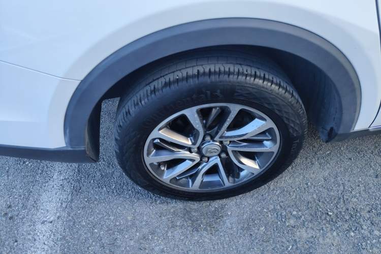 Used Baojun 730 2017 1.8L iAMT Prestige Version 7 Seats
