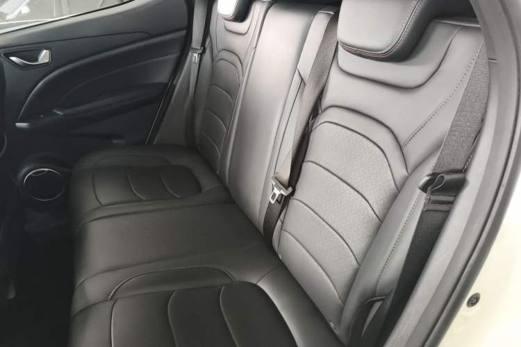 Used Dongfeng Fengon 500 2021 1.5L CVT Enjoyment Version