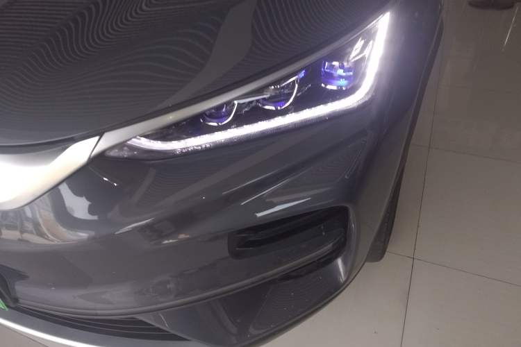 Used BYD Tang New Energy 2022 EV 600KM Luxury Model
