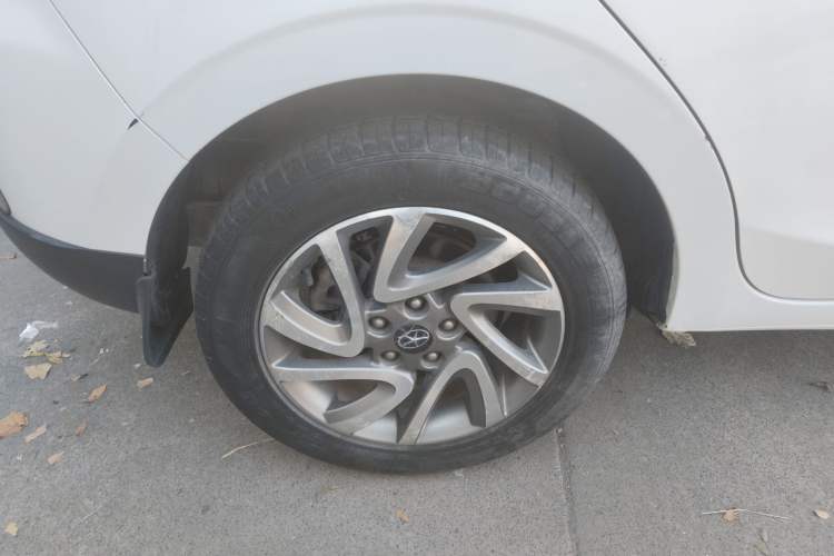 Used  Refine S2 2015 1.5L Manual Luxury Model
