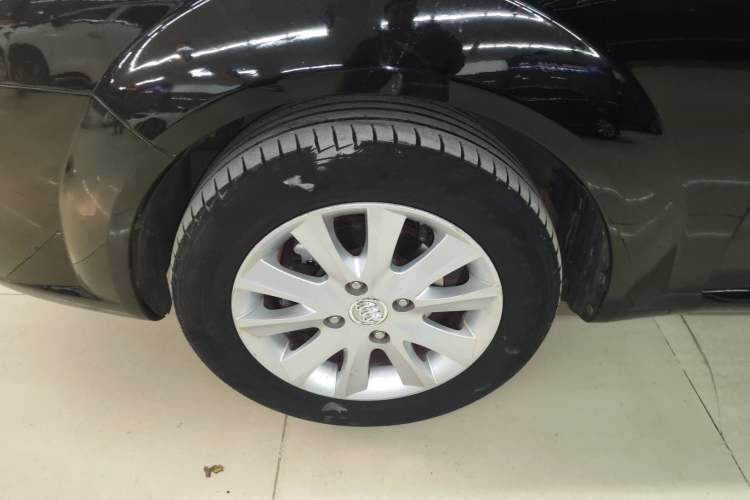 Used Buick Excelle 2015 1.5L Manual Classic Trim
