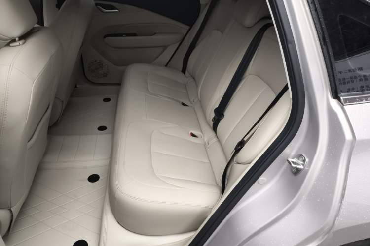 Used Wuling Xingguang 2024 Co-Creation Edition 510 Advanced Model