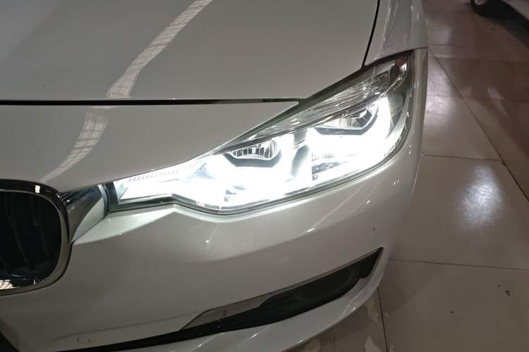 Used BMW 3 Series 2016 320Li Fashion Model
