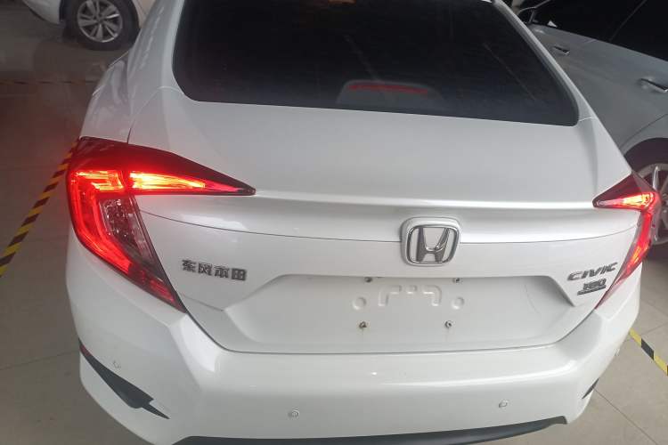 Used Honda Civic 2016 180TURBO CVT Comfort Version
