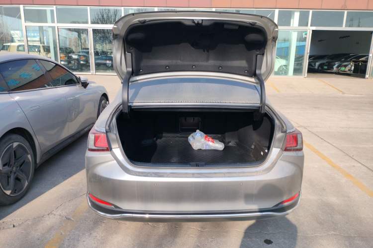 Used Lexus ES 2020 200 Excellence Edition
