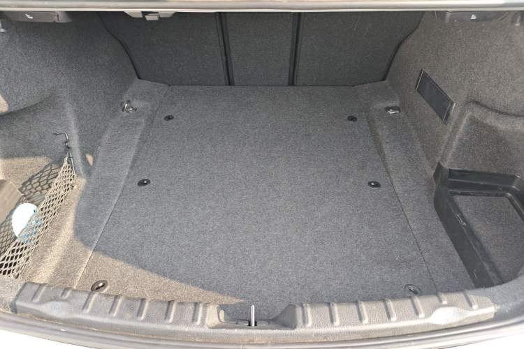 Used BMW 3 Series 2014 320i Sport Design Package