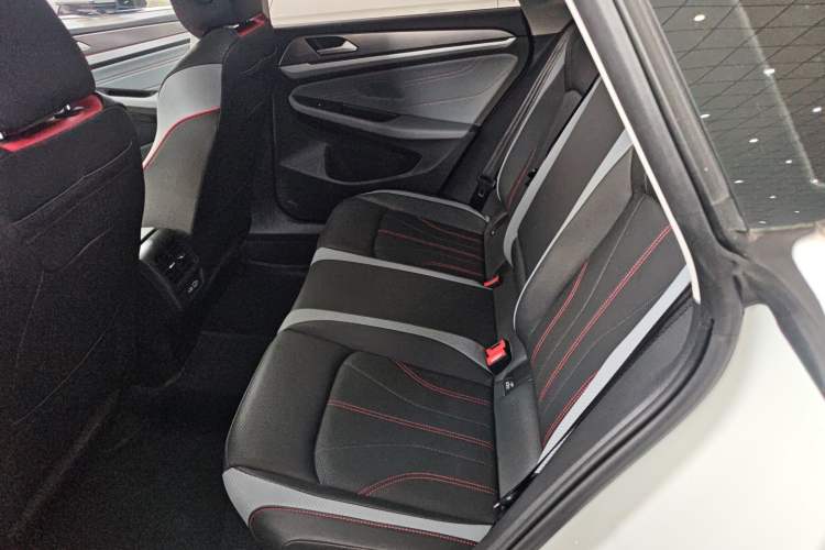 Used Volkswagen Lamando 2024 Lavida L 280TSI DSG Cool & Spicy Edition
