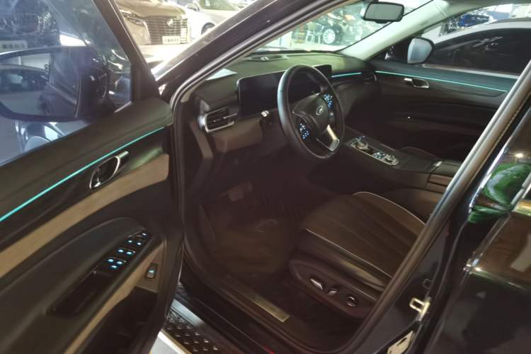 Used Ford Equator 2023 EcoBoost 225 Premier 7-Seater (2/2/3)