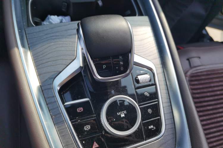 Used Chery Tiggo 8 PRO 2024 Champion Edition 290T Two-Wheel Drive Peak Version 7 Seats