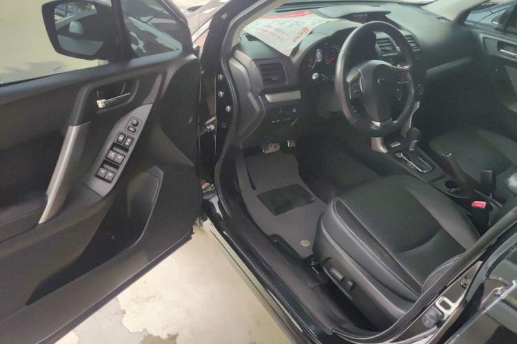 Used Subaru Forester 2013 2.5i Automatic Prestige Edition
