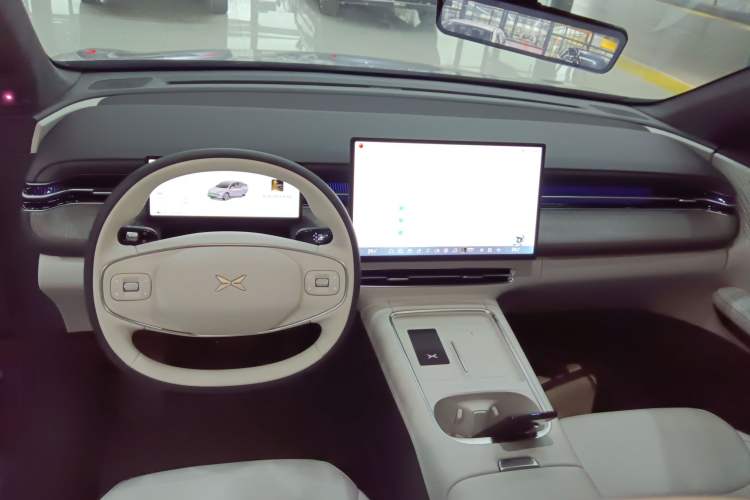 Used XPeng G6 2025 625 Long-Range Max Flagship Edition