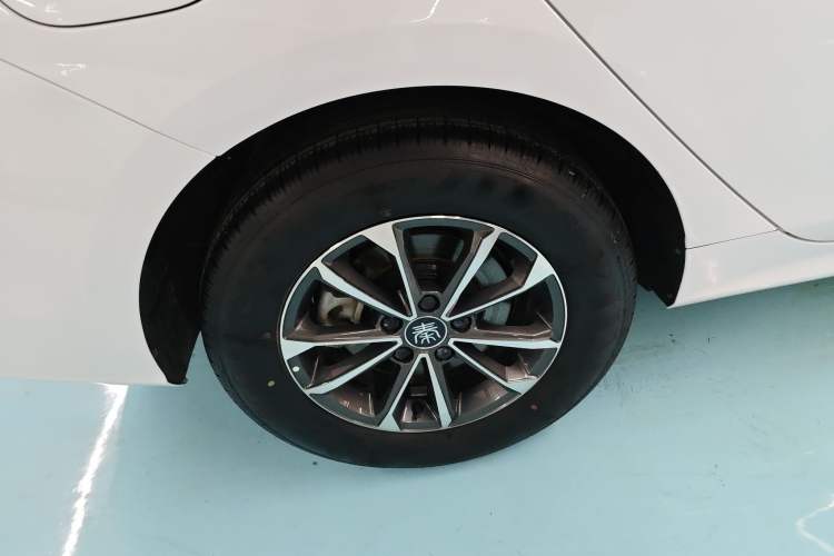 Used BYD Qin PLUS 2024 HONOR Edition DM-i 55KM Leading Model