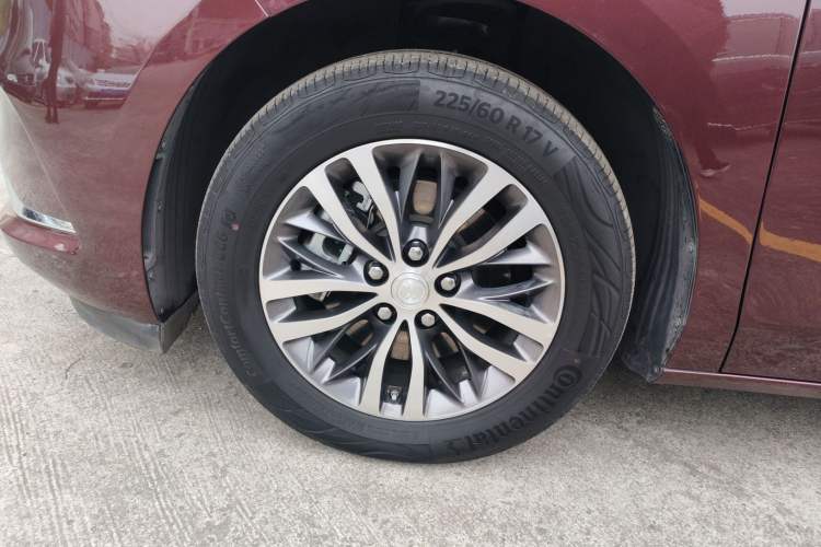 Used Buick GL8 2022 ES Landtrek 653T Comfort Edition
