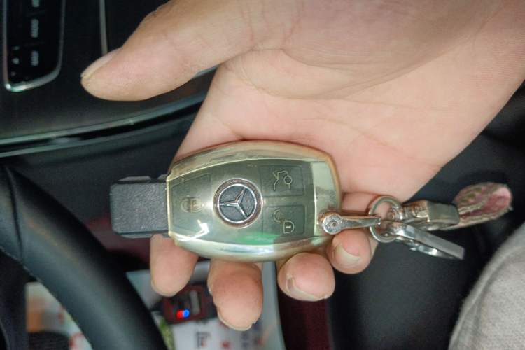 Used Mercedes-Benz C-Class 2018 C 180 L Fashion Edition Sport Version
