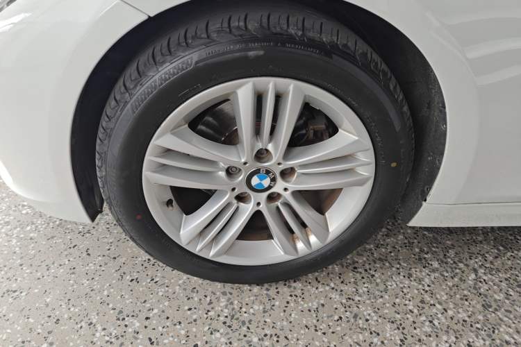 Used BMW 3 Series 2017 320Li Fashion Model