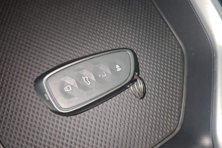 Used Haval H5 2023 2.0T Automatic All-Wheel Drive LinkedIn Gasoline