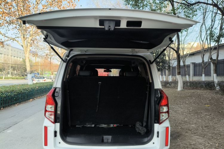 Used Wuling Hongguang PLUS 2020 1.5L Manual Comfort 7-Seater