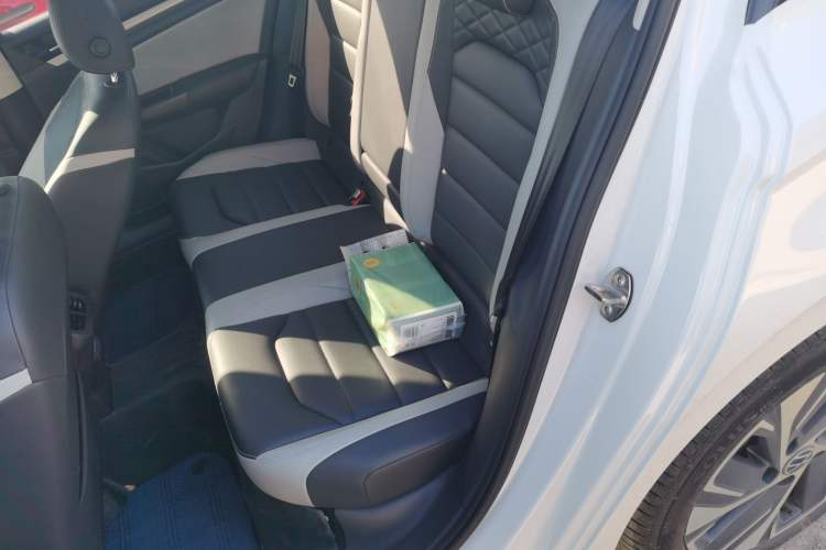 Used Volkswagen Bora 2023 300TSI DSG Prestige Edition
