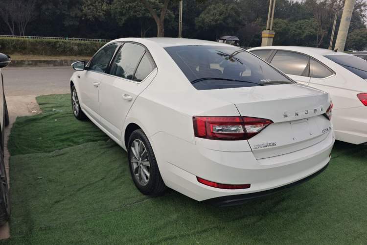 Used Skoda Octavia 2020 1.5L Automatic SmartDrive Comfort Edition
