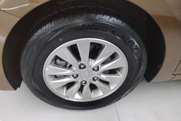 Used Hyundai Celesta 2018 1.6L Automatic GL Enjoyment Version China V Standard