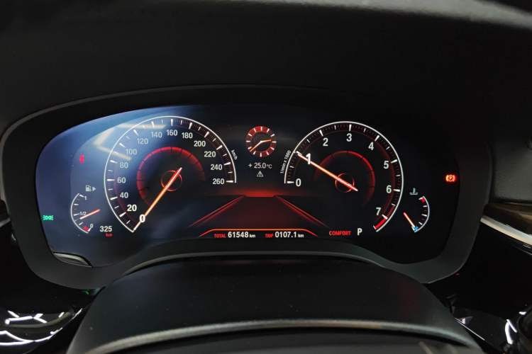 Used BMW 5 Series 2019 525Li Luxury Package