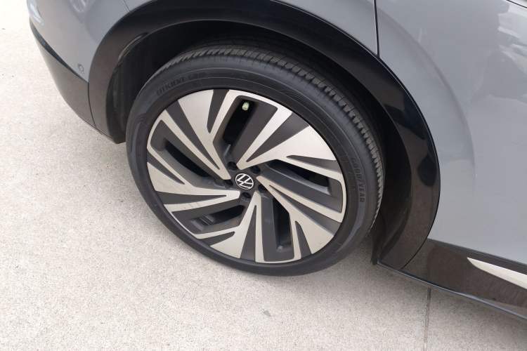 Used Volkswagen ID.4 CROZZ 2024 PRIME