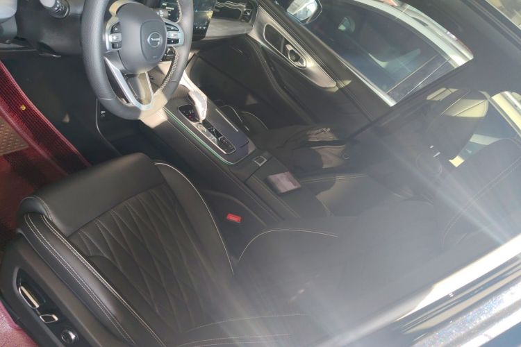 Used GAC Trumpchi GS8 2024 Linghang Series 2.0 TGDI Two-Wheel Drive Luxury Smart Connectivity Version