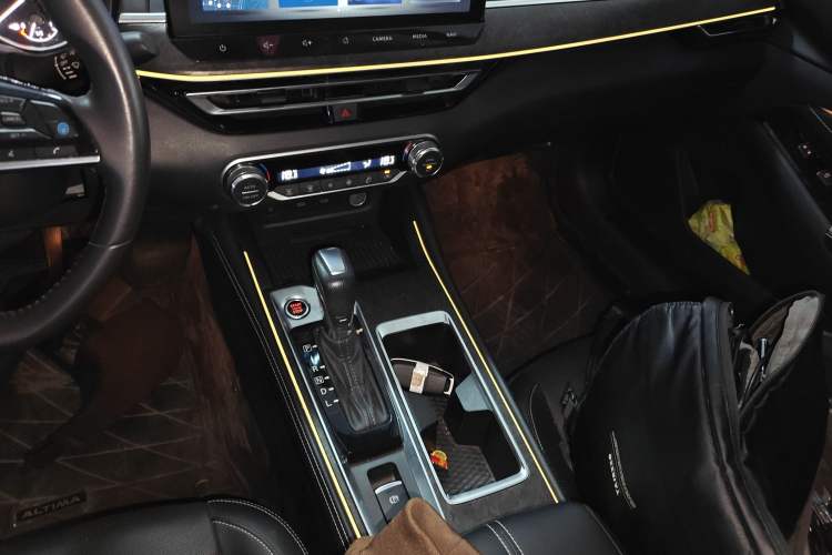 Used Nissan Teana 2022 2.0L XL-Upr Enjoyment Edition
