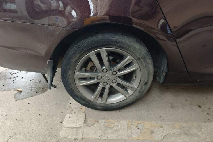 Used Geely Auto Emgrand 2017 Sedan Million Edition 1.5L CVT Upward Version
