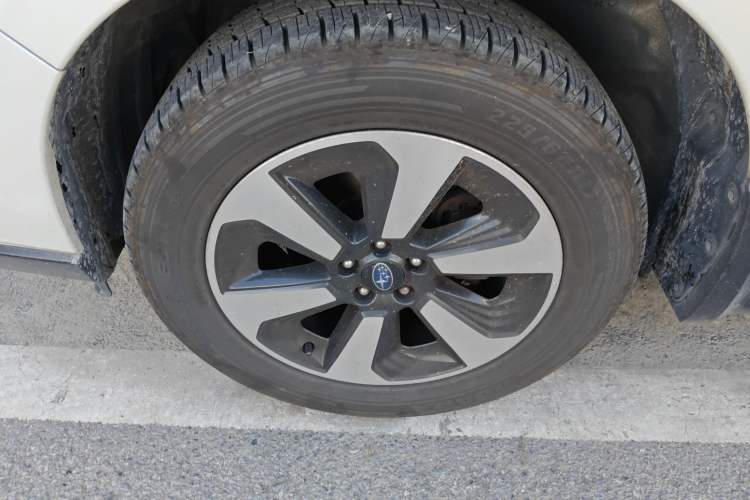 Used Subaru Forester 2016 2.5i Luxury Navigation Edition
