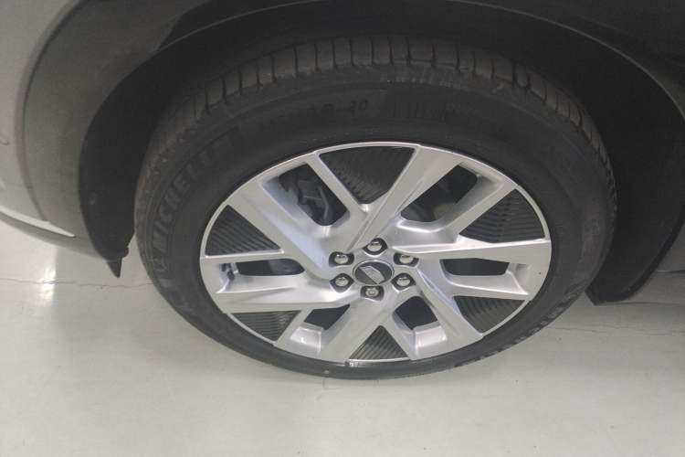 Used Cadillac OPTIQ 2024 Four-Wheel Drive Long-Range Version