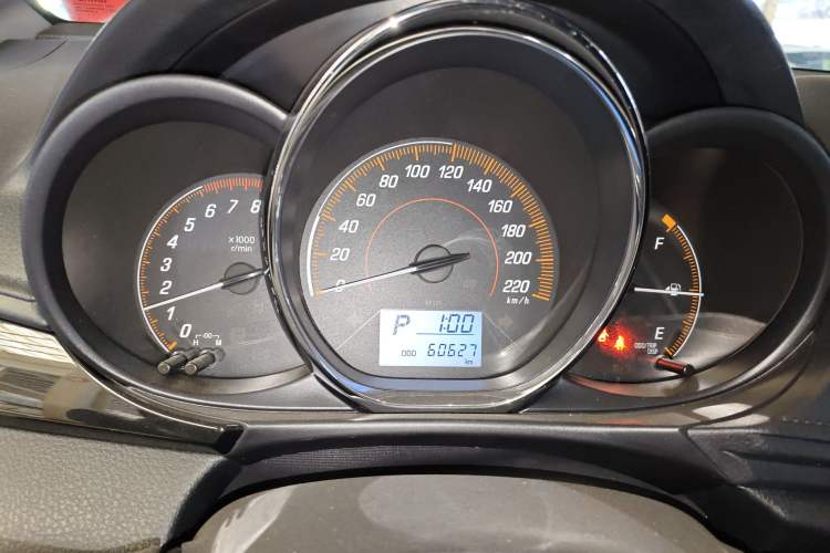 Used Toyota YARiS L 2021 X-Trail 1.5L CVT Luxury Edition
