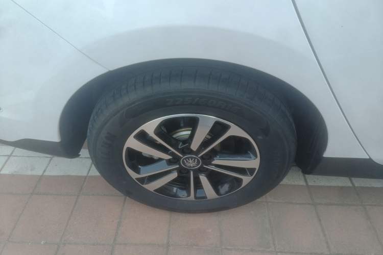 Used BYD Qin PLUS 2025 DM-i Smart Drive 120KM Superior Model