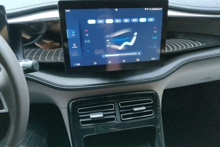 Used BYD Qin PLUS 2024 HONOR Edition DM-i 55KM Leading Model
