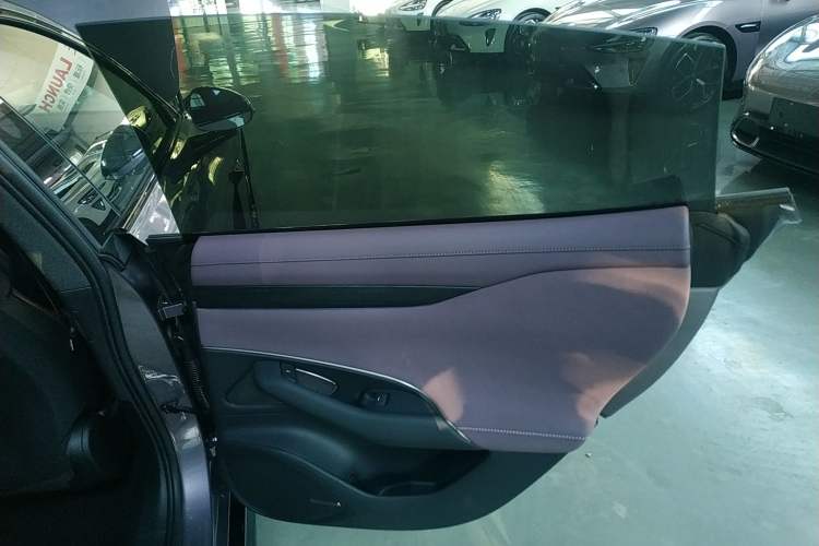 Used  SU7 2024 Rear-Drive Long-Range Intelligent Driving Version
