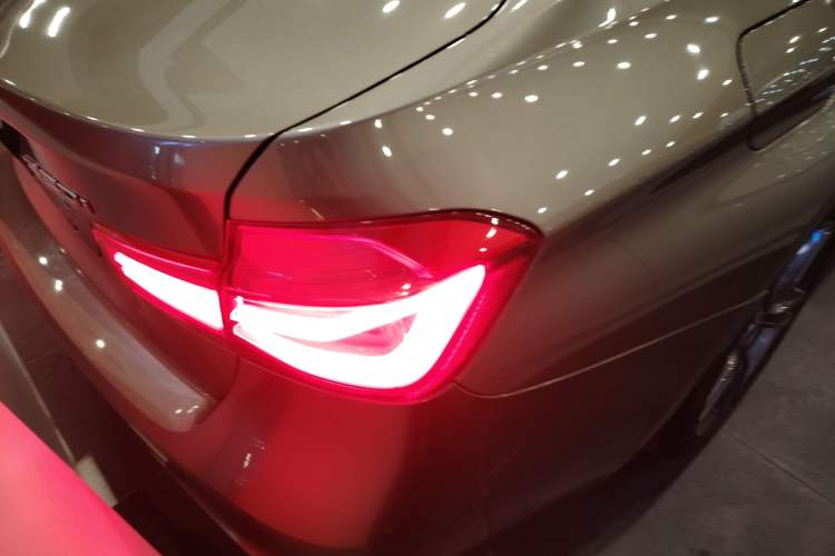 Used BMW 3 Series 2018 320i M Sport Package