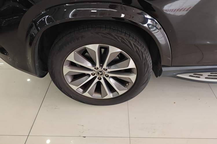 Used Mercedes-Benz GLE 2022 GLE 350 4MATIC Stylish Model
