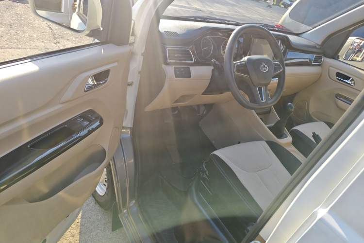 Used Kuayue Kuayue Xing V3 2022 1.5L Gasoline Comfort-Grade 5-Seater Passenger Vehicle JL473QH
